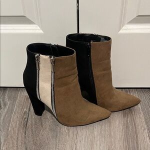 Shoe Dazzle Black and Brown Ankle Booties